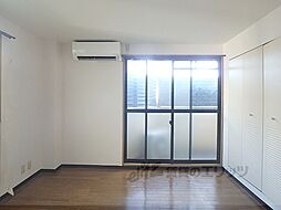 近鉄京都線 伊勢田駅 徒歩5分の賃貸マンション 3階1Kのリビング/ダイニング