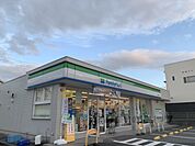 ファミリーマート　精華光台店まで170メートル