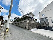 西側からの土地の様子です。■土地面積　約７６坪■建築条件なし■現況渡し