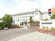 高校「京都府立久御山高校まで538m」