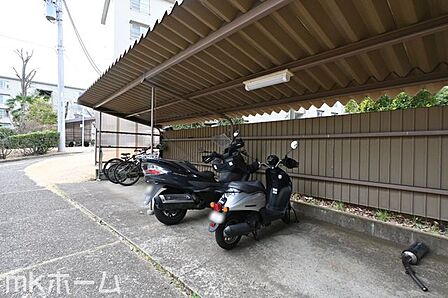共用部 バイク置き場