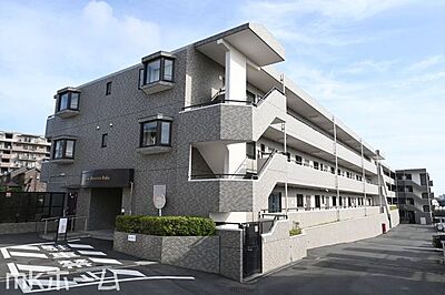 外観：マンション外観