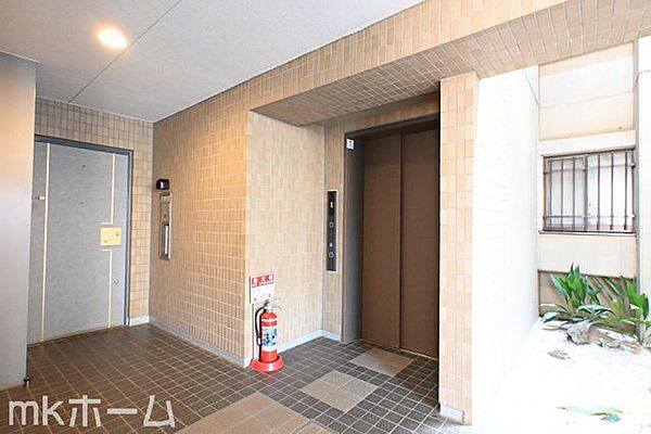 エントランスを拡大表示
