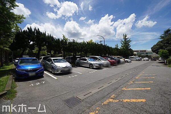 駐車場を拡大表示
