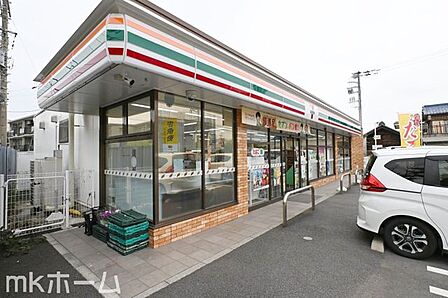 セブンイレブン習志野谷津2丁目店 徒歩12分。 950m