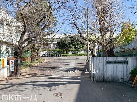 船橋市立船橋中学校 徒歩11分。 870m