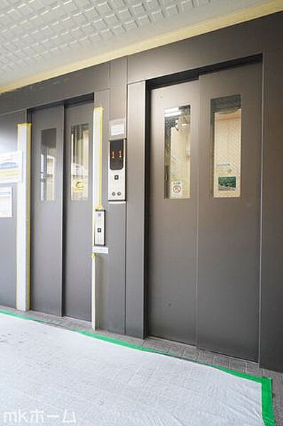 エントランスを拡大表示