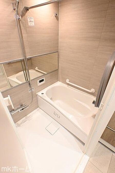 ユニットバスを新しく入れ替えしております!費用が掛かる水周りリフォームが完了済みなのは魅力的ですね!