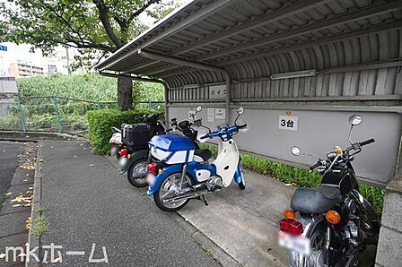 共用部 バイク置き場