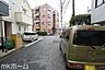 外観：前面道路