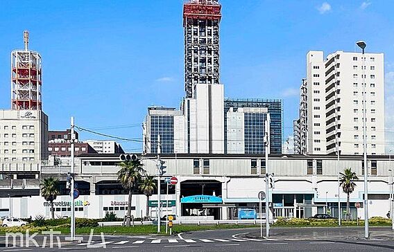 千葉みなと駅(...