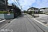 外観：前面道路