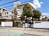 周辺：松戸市立六実小学校 徒歩2分。 240m
