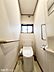 トイレ：温水洗浄便座付きのトイレです！もちろん窓もあり換気もしっかり出来ます！