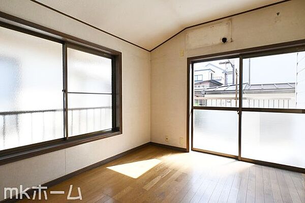 洋室を拡大表示