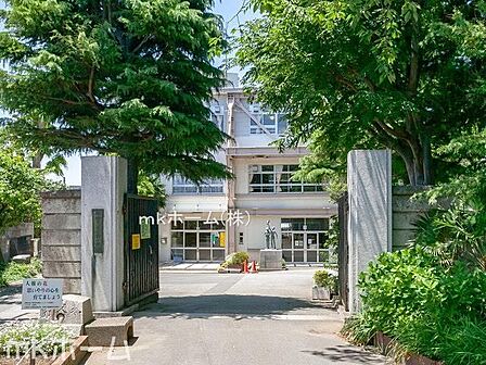 船橋市立葛飾小学校 徒歩11分。 840m