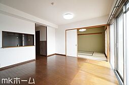 ペルル谷津駅前
