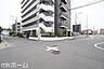 外観：前面道路