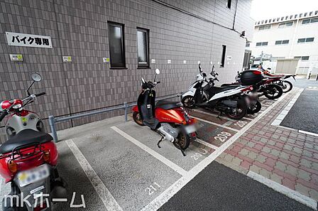 共用部 バイク置き場