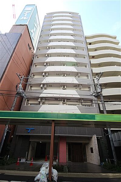 ラシュレエグゼ本町 ｜大阪府大阪市中央区南久宝寺町1丁目(賃貸マンション1K・5階・23.61㎡)の写真 その1