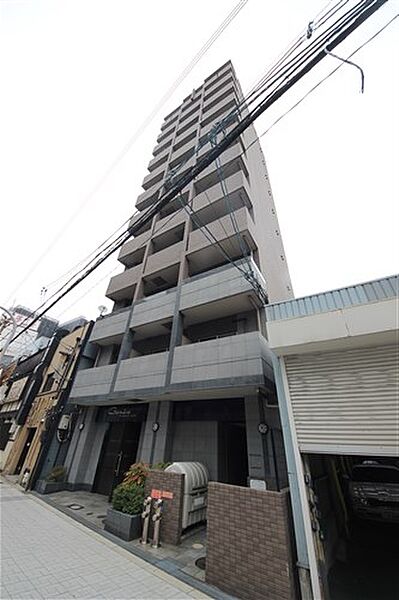 ジュネーゼ本町西 ｜大阪府大阪市西区立売堀3丁目(賃貸マンション1K・10階・23.94㎡)の写真 その1