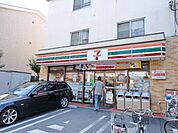 セブンイレブンつつじヶ丘南口店 452m