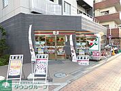 セブンイレブン調布駅北口店 582m