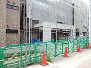 エントランス前