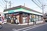 周辺：ファミリーマート堀ノ内三丁目水道通り店 徒歩8分。 580m