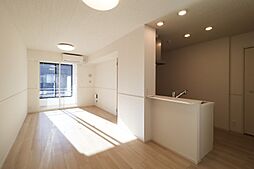 グランメール A 1階1LDKのリビング/ダイニング