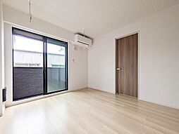 ラ・ブリーゼ 小山喜沢