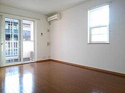 アルエット B 1階1LDKのリビング/ダイニング