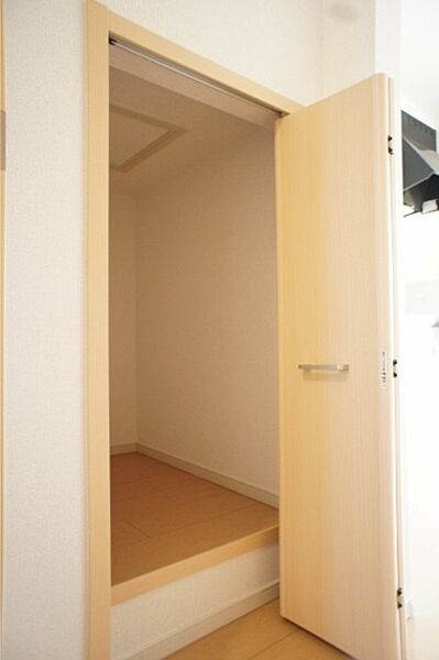apartment 栃木県小山市城東６丁目19-19　グランオッツ1F