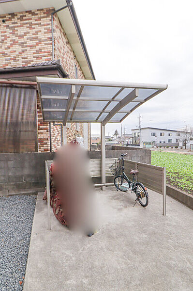 apartment 栃木県小山市城東６丁目19-19　グランオッツ1F