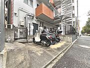 居住者専用のバイク置き場です！