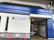 名鉄小牧線「小牧原」駅まで　933m　徒歩約12分●駅周辺は住宅地・企業の工場が集まるエリア。駅の北側には国道155号が通っており、お車をよくご利用される方にもおすすめです。