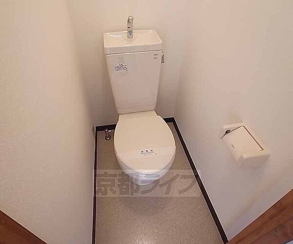 画像7:ゆったりとしたトイレ。