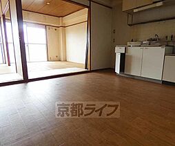 パールハイツイナリ 6階3DKのリビング/ダイニング