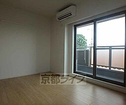 パラッツオ城陽 2階1Kのリビング/ダイニング