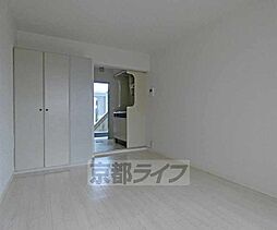 メゾン・ド・パリエ 1階1Kのリビング/ダイニング