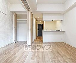 京都市営烏丸線 十条駅 徒歩5分の賃貸マンション 1階1LDKのリビング/ダイニング