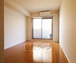 アルバローザ京都 1階1Kのリビング/ダイニング