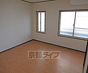使いやすいフローリングのお部屋です