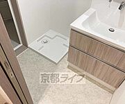 脱衣所ひろい
