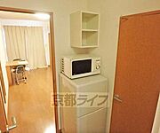 備え付けの家具家電つきです