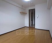 西向きの洋室です。