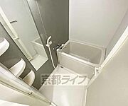 鏡のある便利なお風呂