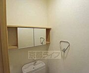 トイレにある収納です。
