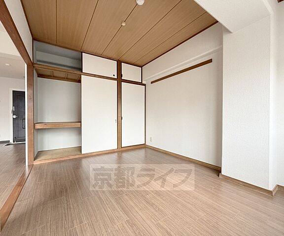 寝室