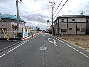 大型商業施設や教育機関も徒歩圏内　ファミリー世帯にも優しい住環境です